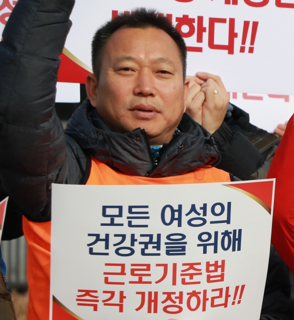 내년 4월 15일 치러지는 21대 총선에서 광주 출마를 위해 전국공무원노조 위원장직을 사퇴하고, 직장도 그만 둔 김주업 전공노 위원장.