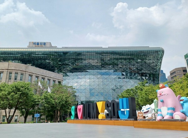 위험상황 때 누르면 경찰 출동... '내 가게 지키는 <b>안심경광등</b>' 받으세...