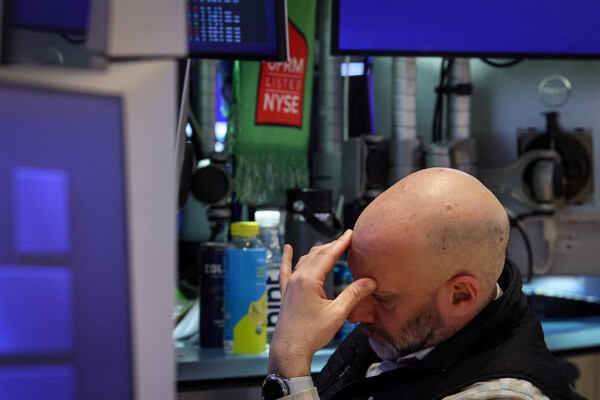 뉴욕증시, 오픈AI 성장우려에 하락 나스닥 0.9%↓...국제유가 WTI 급등